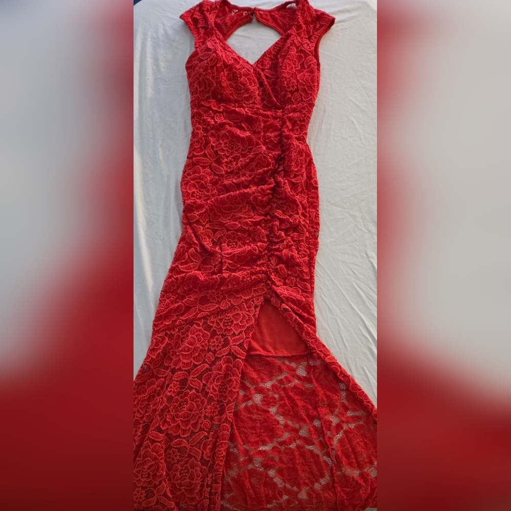 Elegant Red Lace Dress